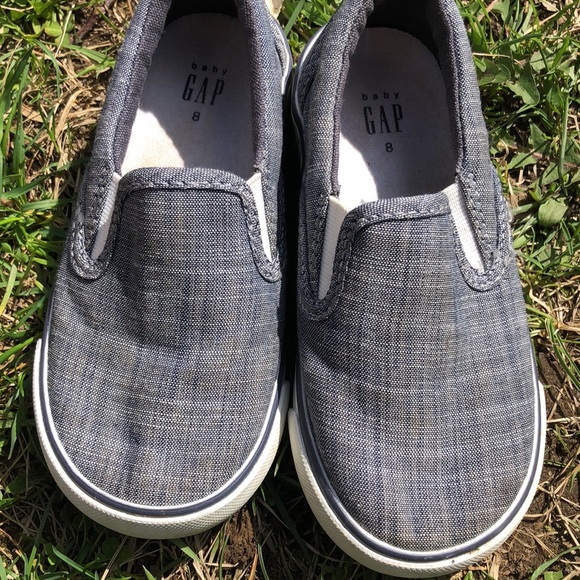 Baby gap boys shoes - Picture 4 of 6